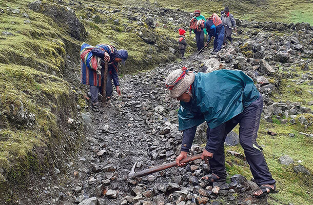 Members of the Lares Ayllu Talana community improve a trail in the Vilcanota Trek network. Photo by Salustio Coronado, community president.