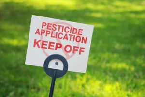 Pesticide warning. Photo by Suzanne Tucker/Shutterstock.