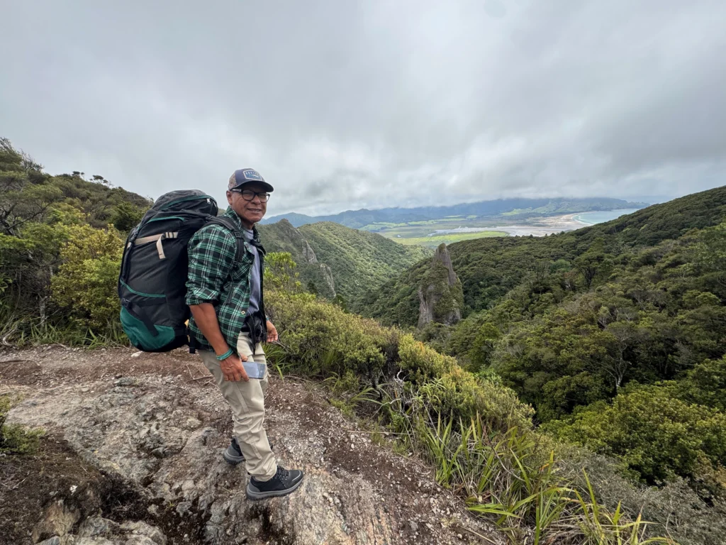 Giovanny Suárez Espín, ABC’s Ecuador Seabird Bycatch Reduction Program Leader, takes in the view on New Zealand’s Great Barrier Island, one of the only places where Black Petrels nest. Gio was in New Zealand to learn and gain information on the conservation of the petrel and other seabirds throughout their life cycles. Photo by Sebastián Cruz.